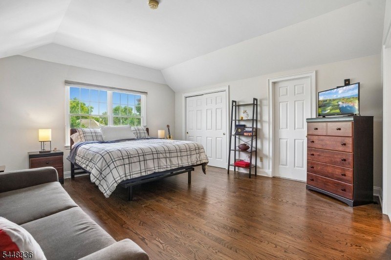 Welcome to your own private oasis on 2 acres, just 51 miles west - photo 30