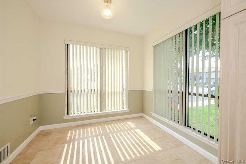 A rare opportunity to own a 2 bedroom, 2 bath ranch-style - photo 5