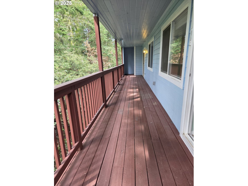 Easy Living in a Desirable Condo Community!Enjoy the convenience - photo 25