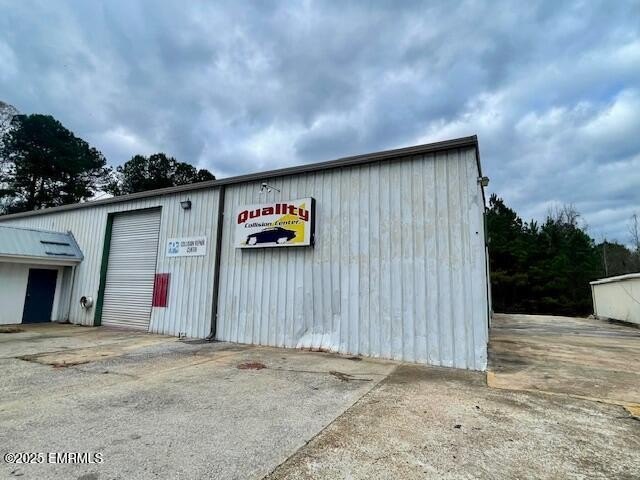Exceptional Commerial Opportunity with flexible options! This - photo 5