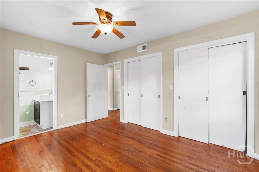 This charming 3-bedroom, 1.5-bath home offers a great - photo 17