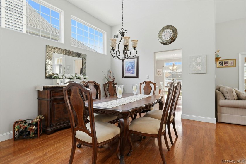 The Beautiful Detached Maidstone Model Is Located In The - photo 8
