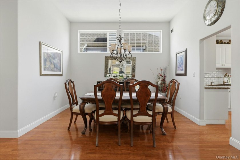 The Beautiful Detached Maidstone Model Is Located In The - photo 9