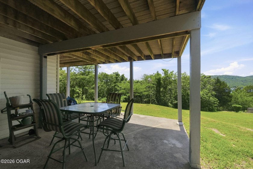 Is lake life calling your name? If so, you won't want to miss - photo 31