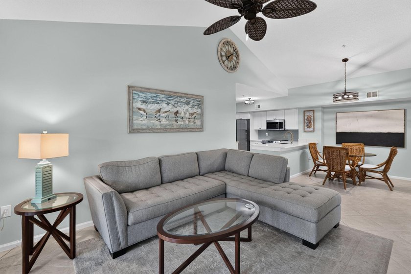 3-bedroom, 2-bathroom condominium in the highly desirable - photo 29