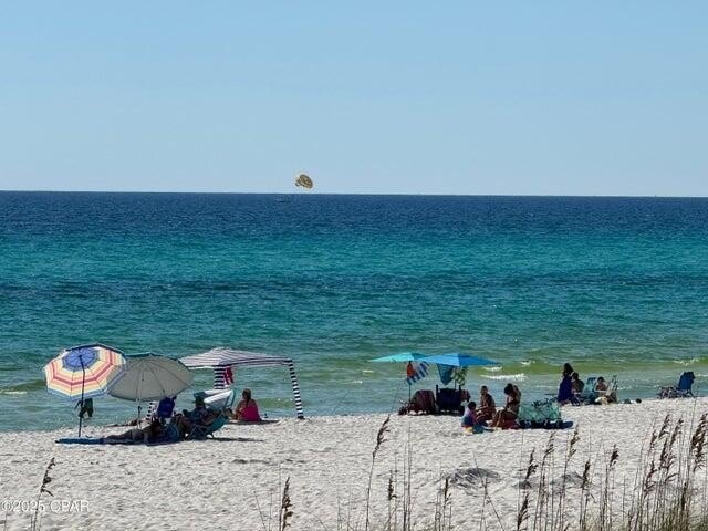 laundry, and owners' closet. This stylish beach haven boasts - photo 31