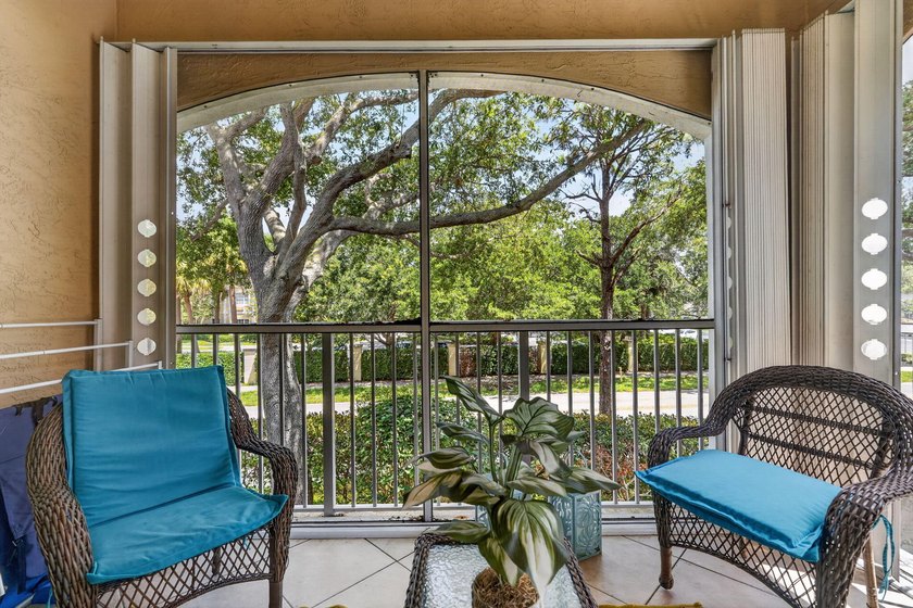 3-bedroom, 2-bathroom condominium in the highly desirable - photo 39