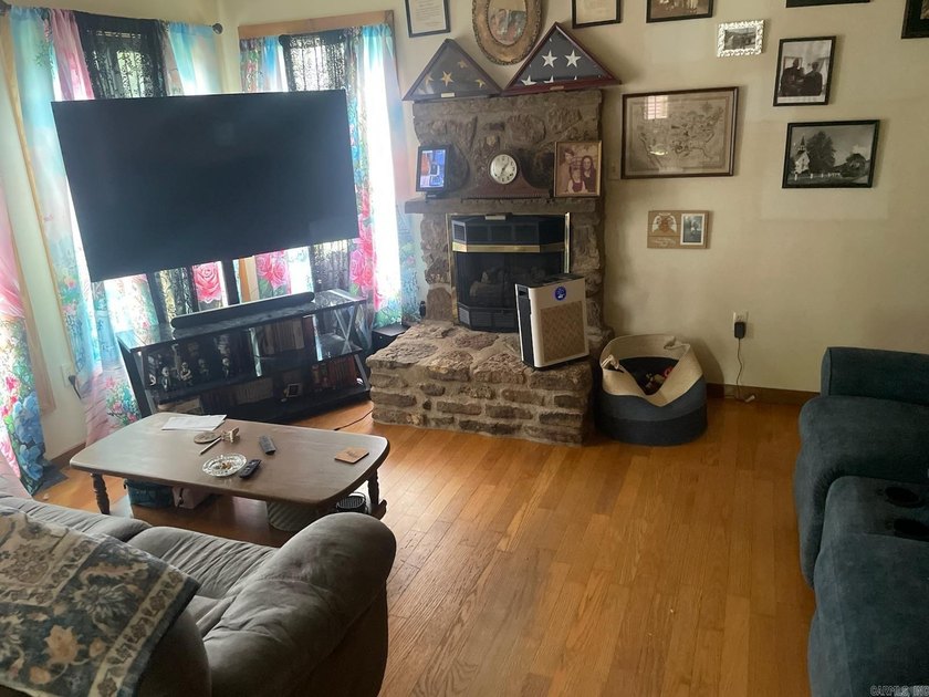 Your very own Cabin near the Lake! Nearby Neighborhood Access to - photo 6