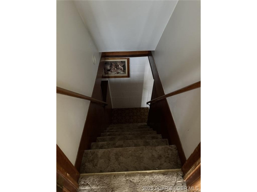 4-bed, 2-bath waterfront home in the Turkey Creek arm of Lake of - photo 25
