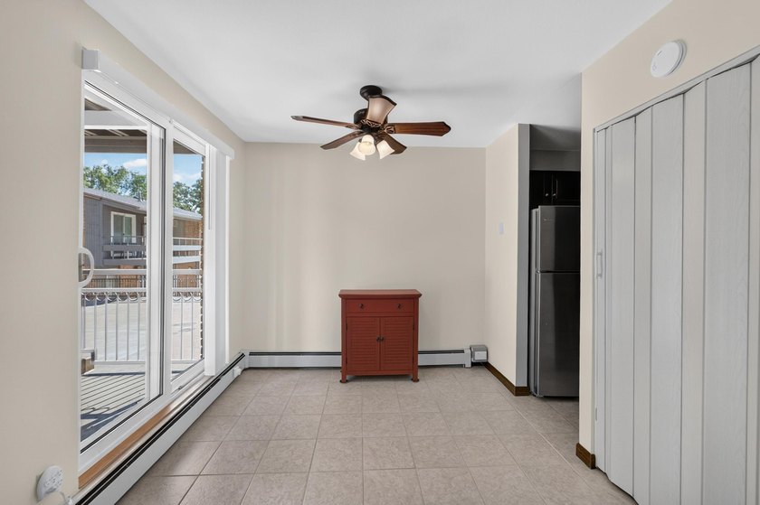 Enjoy the perfect blend of comfort, convenience in this inviting - photo 8