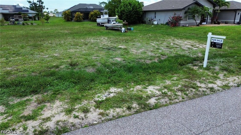 Rare oversized homesite in a rapidly developing area of Cape - photo 7