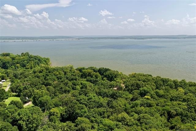 Welcome to Lot 13 in the Post Oak Addition on beautiful Lake - photo 4