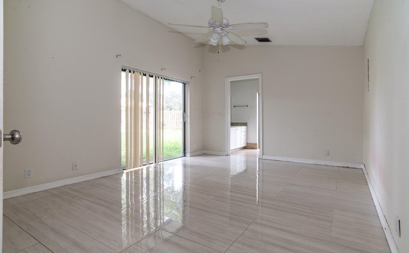 This 3-bedroom, 2-bathroom single-story home offers 1,672 square - photo 15