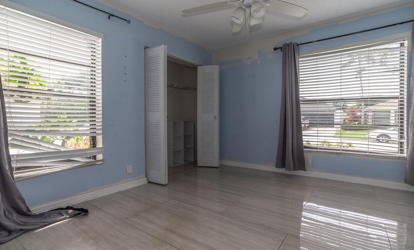 This 3-bedroom, 2-bathroom single-story home offers 1,672 square - photo 28