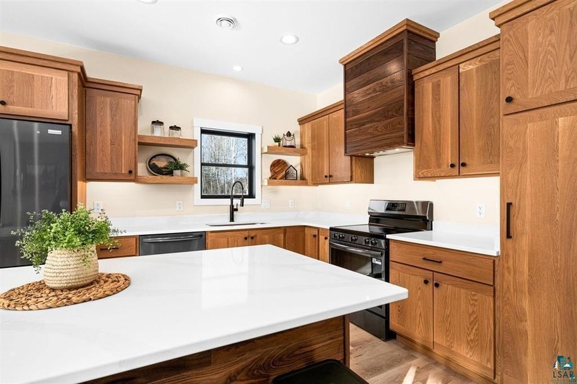 Don't miss your opportunity to own the last custom-built - photo 2