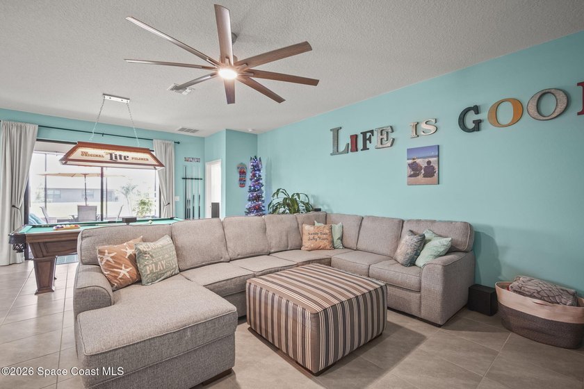 Welcome to your own slice of Florida paradise in the private - photo 15