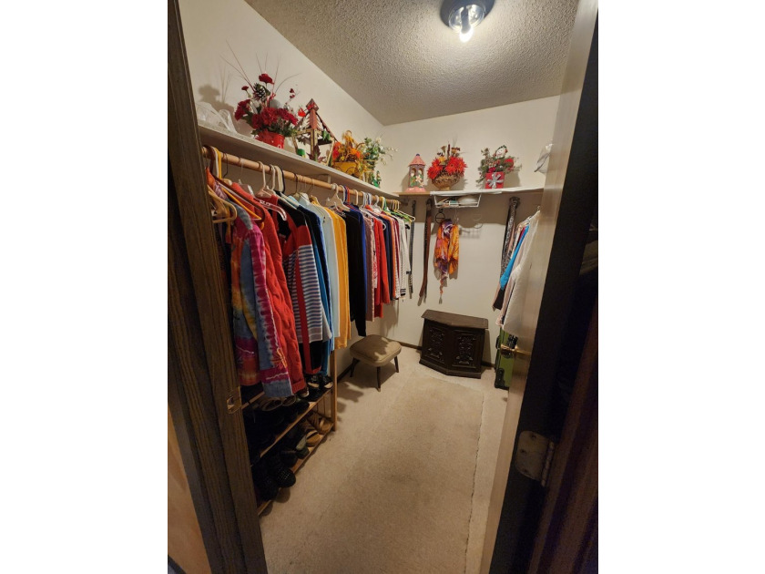 Welcome to Cimarron Ponds, and the Kingwood one-level townhome - photo 19