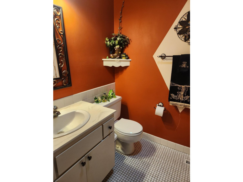 Welcome to Cimarron Ponds, and the Kingwood one-level townhome - photo 23
