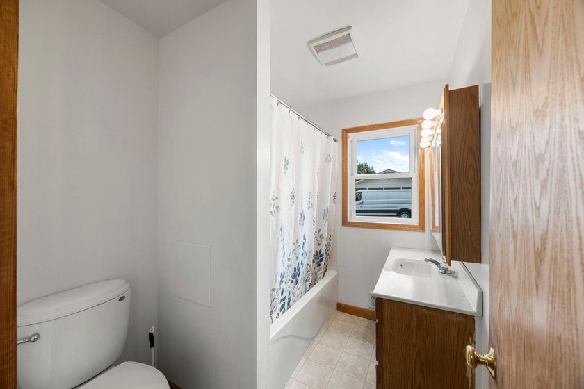 Welcome to 711 Elm Ave in Gaylord-a charming rambler nestled in - photo 28