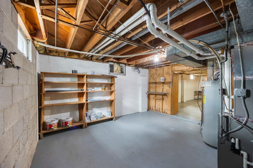 Welcome to 711 Elm Ave in Gaylord-a charming rambler nestled in - photo 31