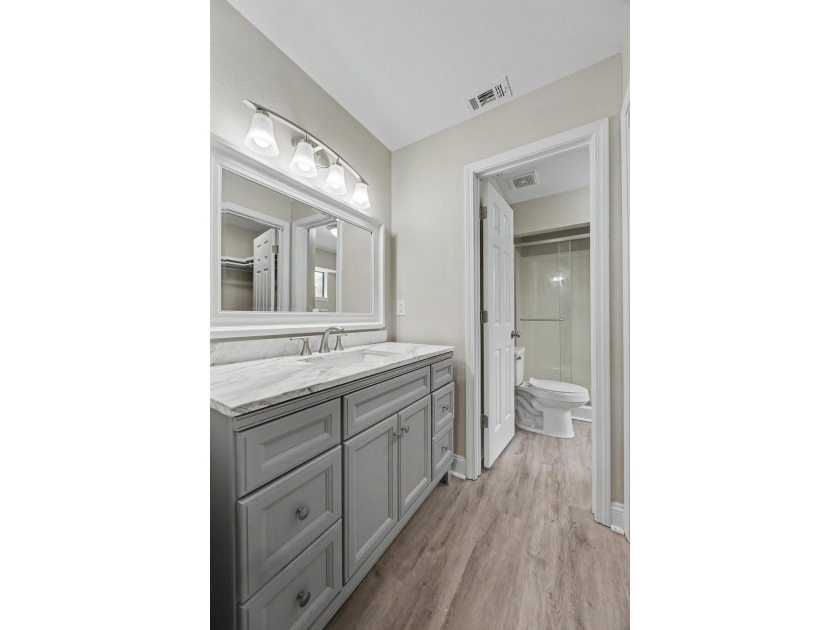 Welcome home to this gorgeous, light-filled 3-bedroom - photo 33