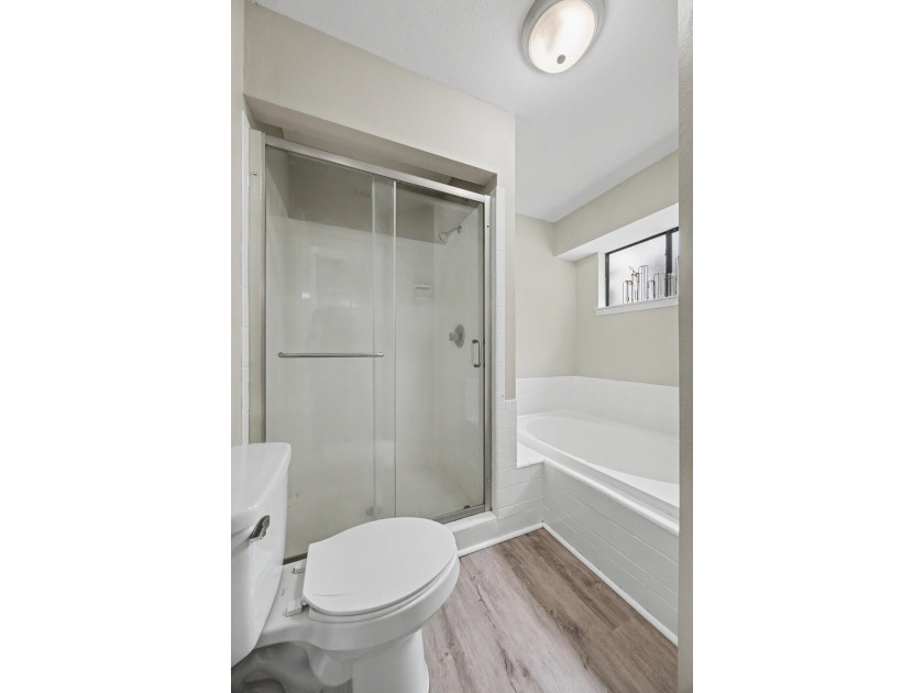 Welcome home to this gorgeous, light-filled 3-bedroom - photo 35
