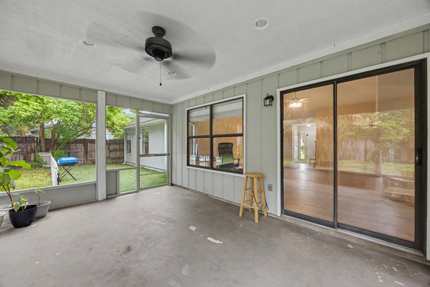 Welcome home to this gorgeous, light-filled 3-bedroom - photo 49
