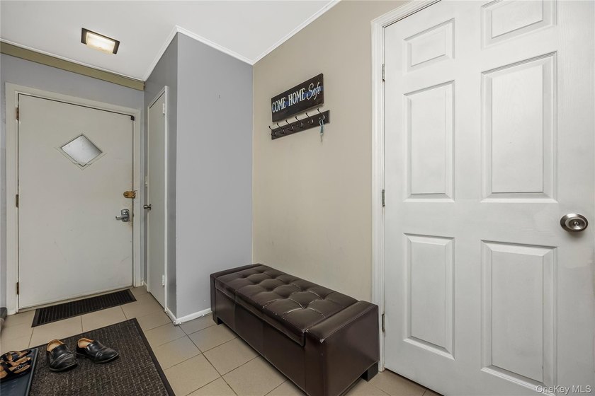 Live, Play And Commute **Bay Terrace Vicinity** *ORIGINALLY A - photo 6