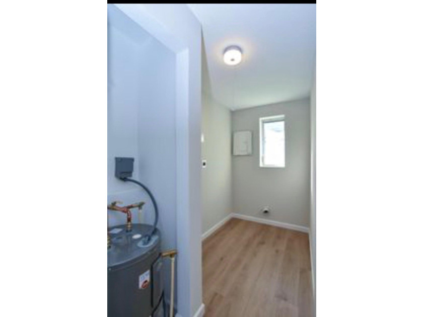 GREAT location near downtown, on this nicely remodeled 3/1 CBS - photo 13