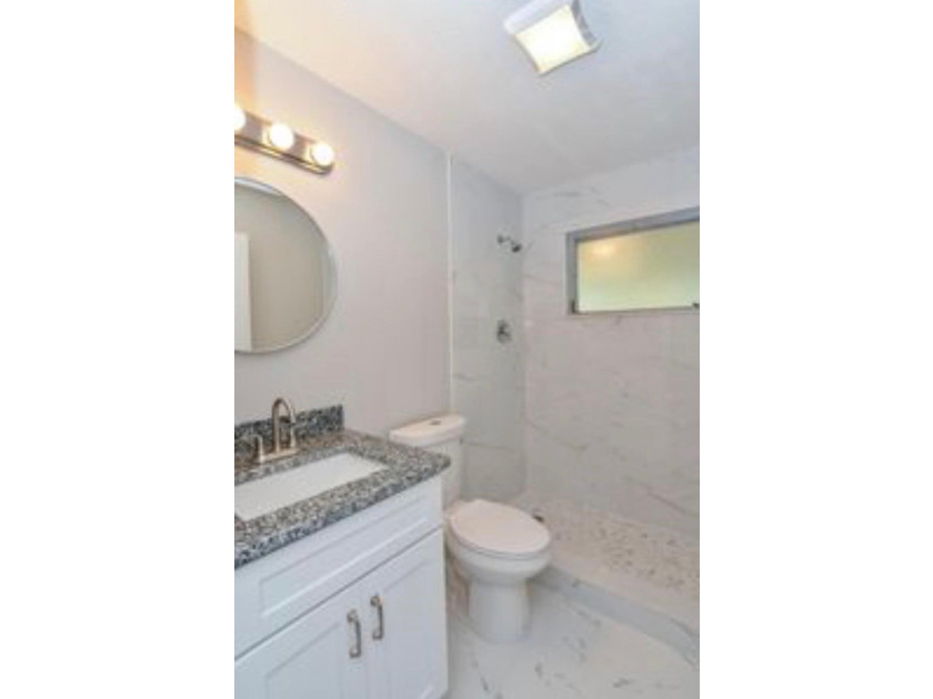GREAT location near downtown, on this nicely remodeled 3/1 CBS - photo 16