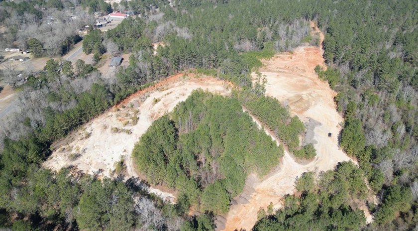 Some properties come ready-made. Others come ready to be shaped - photo 30