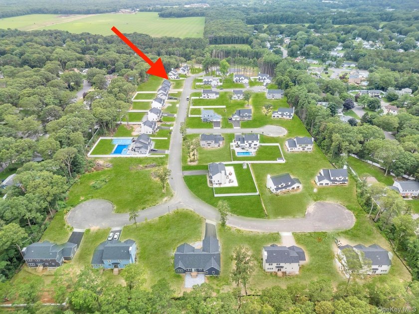 New Construction Colonial - To Be Built. 4 Bedrooms, 2.5 - photo 4