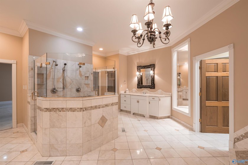 OPEN HOUSE SUN 7/12 2-4Refreshment Magnificent Contemporary 4+BR - photo 22