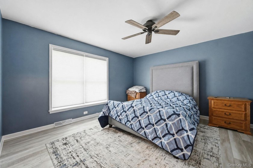 Welcome to this beautifully maintained home in the highly - photo 10