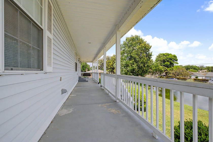 Discover peaceful country living just minutes from Pensacola - photo 38