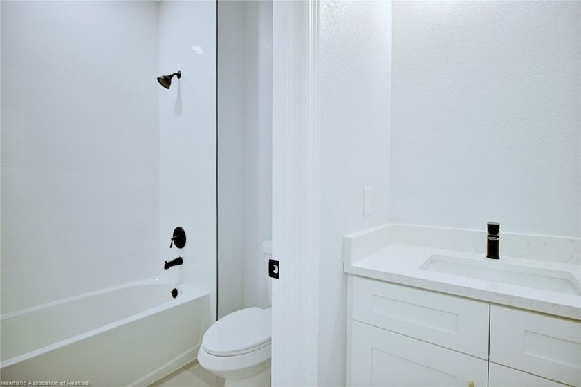 Brand New construction offering 4 bedrooms, 2 bathrooms, and a - photo 7