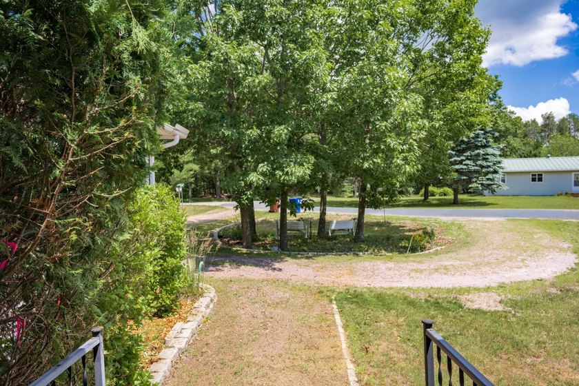 Built in 2014 and situated on a secluded 0.94-acre lot, this - photo 5