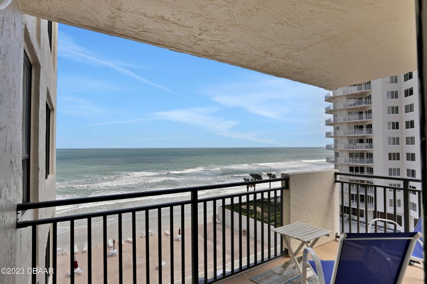 BEST PRICE IN THE BUILDING! DIRECT OCEANFRONT! PREFERRED - photo 4