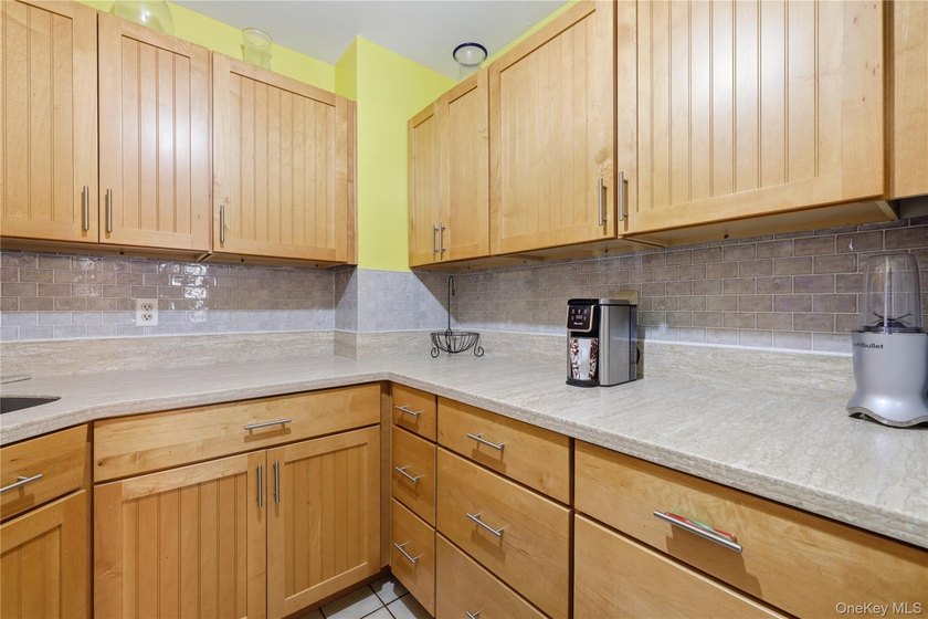 Welcome to this charming semi-attached two-family home offering - photo 9