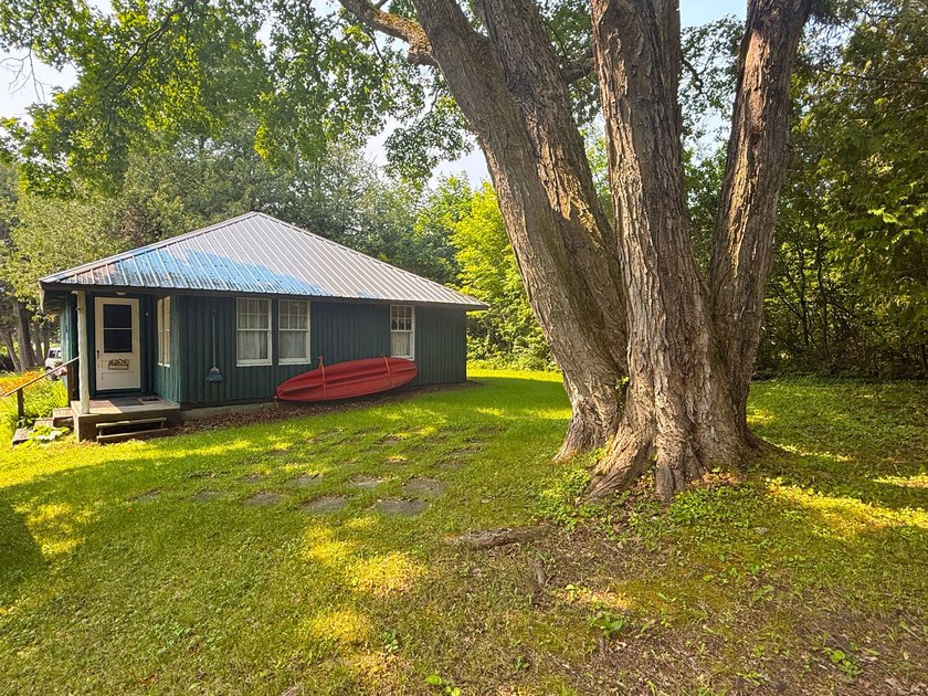 If you are looking for your St. Ignace summer getaway this is - photo 4