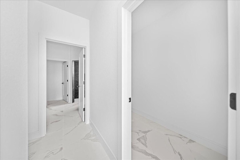 Welcome to this brand new 2026 built home in Port Charlotte - photo 18