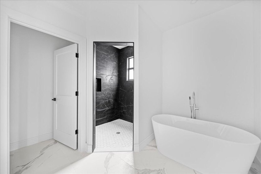 Welcome to this brand new 2026 built home in Port Charlotte - photo 20