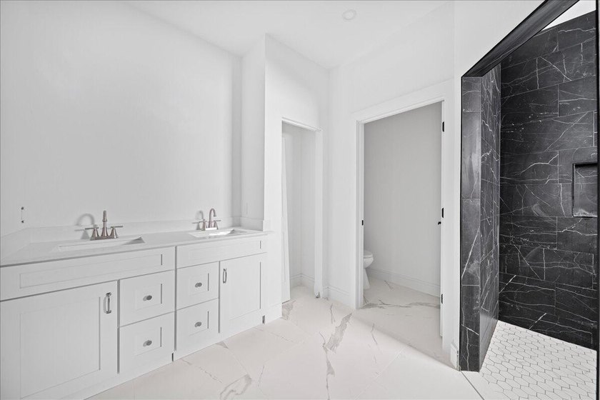 Welcome to this brand new 2026 built home in Port Charlotte - photo 21