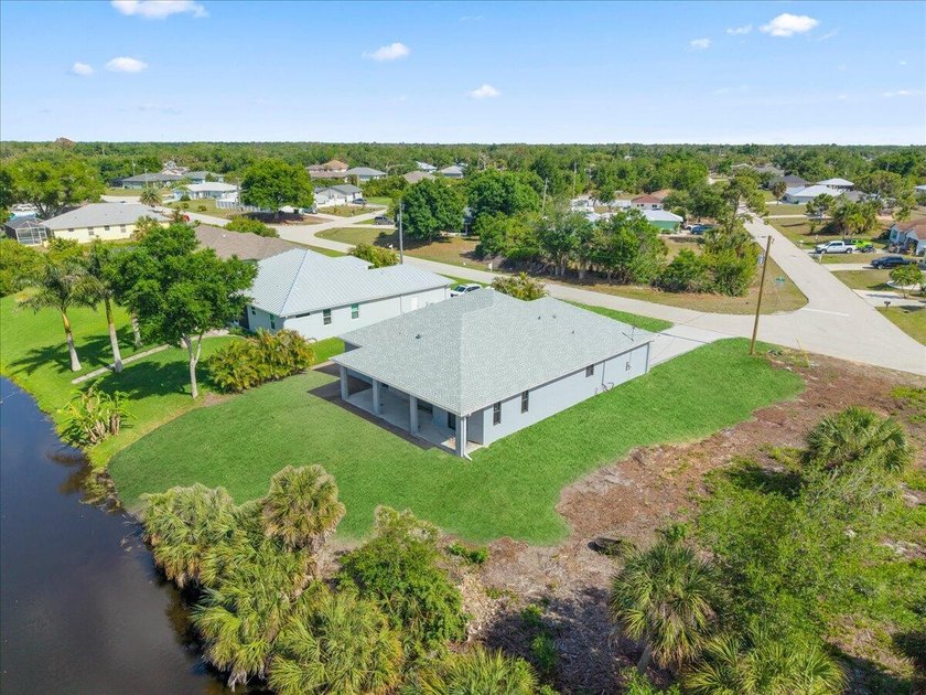 Welcome to this brand new 2026 built home in Port Charlotte - photo 26
