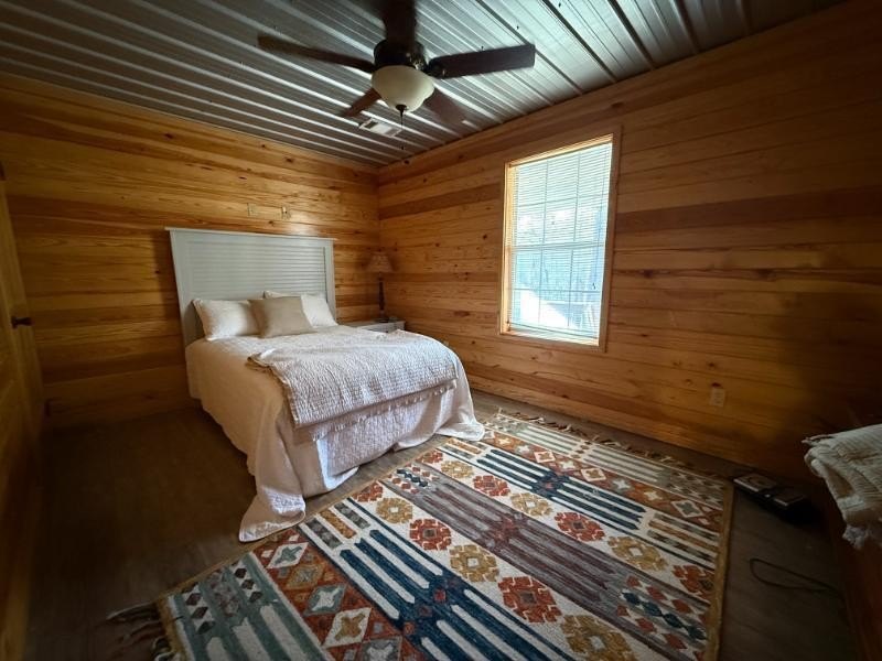 Sitting on a peaceful 24.37 just 1 mile off I22, this 2br/1ba - photo 10