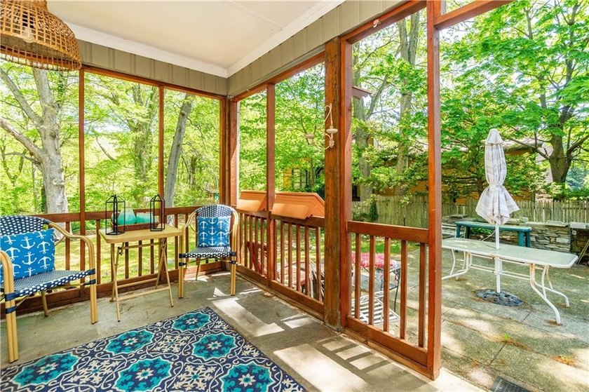 Unique Greenwood proper L shaped ranch with 100 percent interior - photo 13