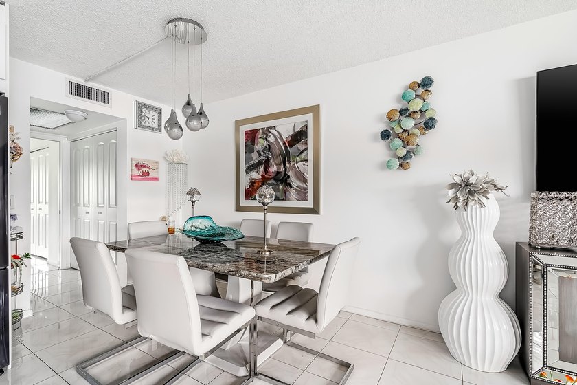 Completely renovated and move in ready, this beautiful updated - photo 4