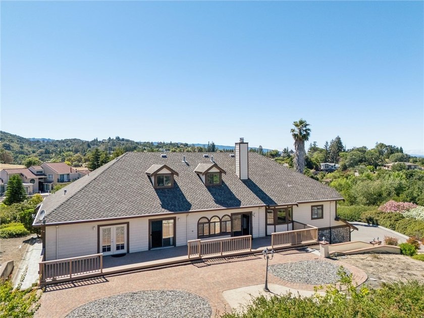 A rare opportunity in prestigious Los Altos Hills, 27220 - photo 15