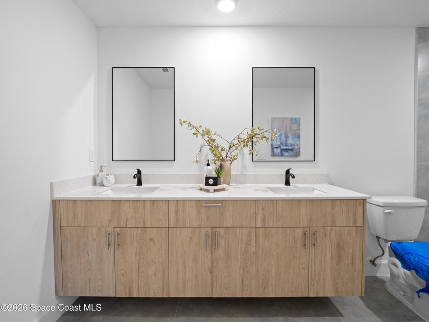 Brand-new contemporary duplex with no HOA, offering the perfect - photo 21