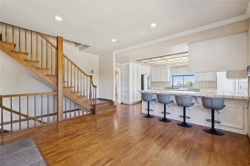 A rare opportunity in prestigious Los Altos Hills, 27220 - photo 31